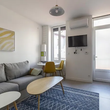 Apartment Dify Wilson -